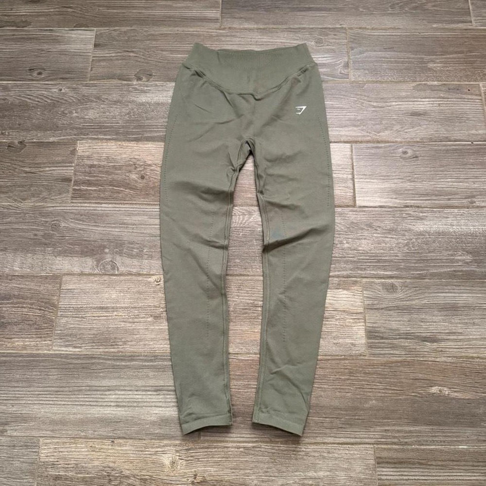 Gymshark green leggings size small